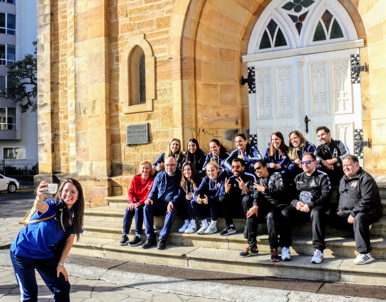 Prefeitura de Lages Delegação do Atlético Navalcarnero visita pontos turísticos de Lages