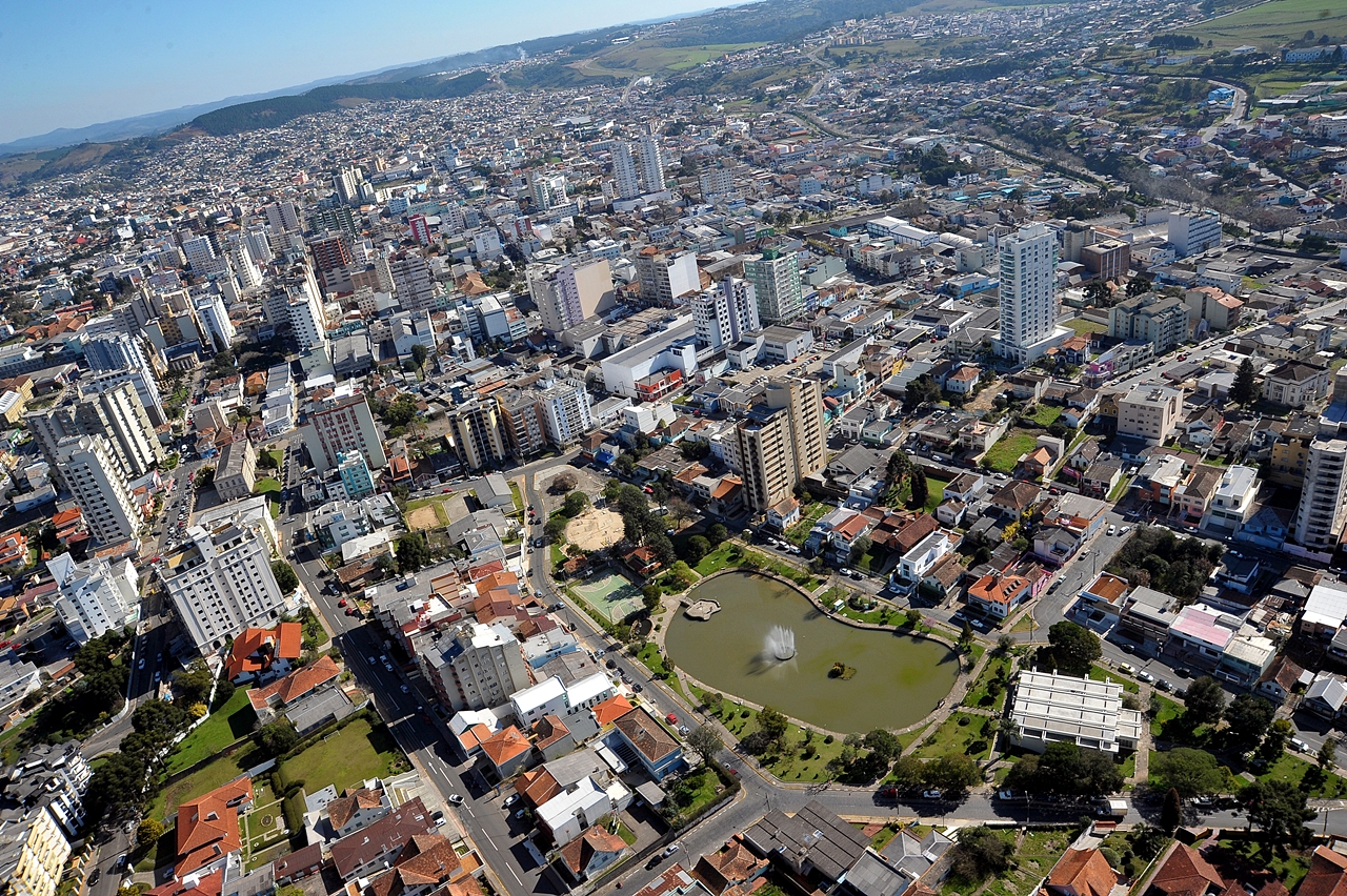 Prefeitura de Lages Mais da metade do saldo de empregos criados em maio em Lages foram viabilizadas pelo Banco do Emprego 