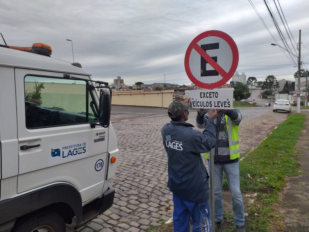 Prefeitura de Lages Novas regras para estacionamento na rua Jairo Luiz Ramos, no Sagrado Coração de Jesus