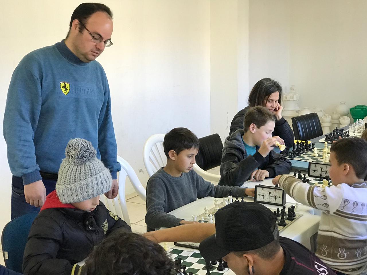 Prefeitura de Lages Xadrez de Lages conquista medalha de ouro nos JESC e tem convocação do técnico para a etapa nacional