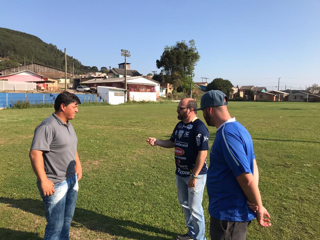 Prefeitura de Lages Arquibancada do campo de futebol, do bairro Centenário, será inaugurada neste sábado