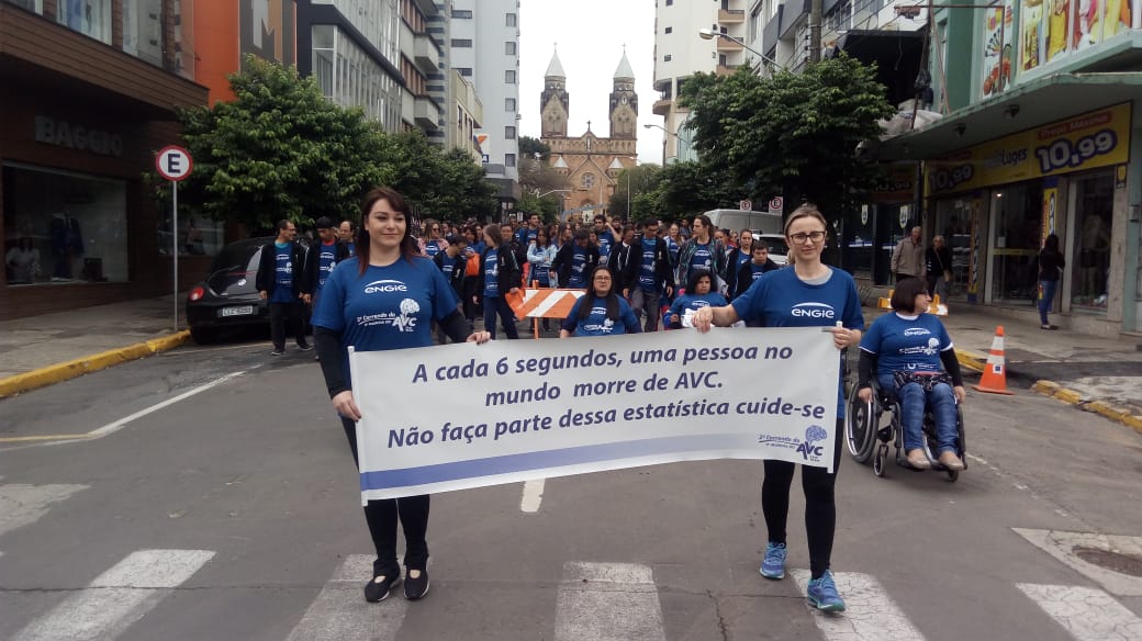 Prefeitura de Lages Pessoas em marcha pela prevenção do AVC manifestam alerta à comunidade 