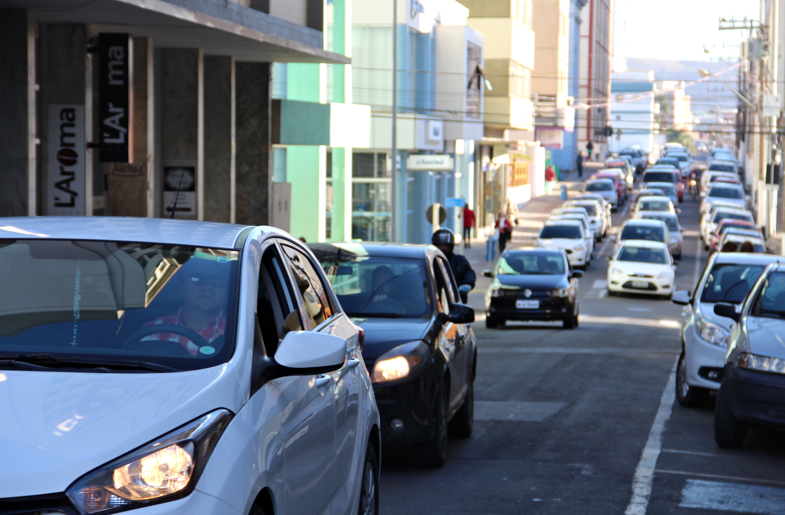 Prefeitura de Lages Prefeitura de Lages lança edital de licitação do sistema de Estacionamento Rotativo Pago