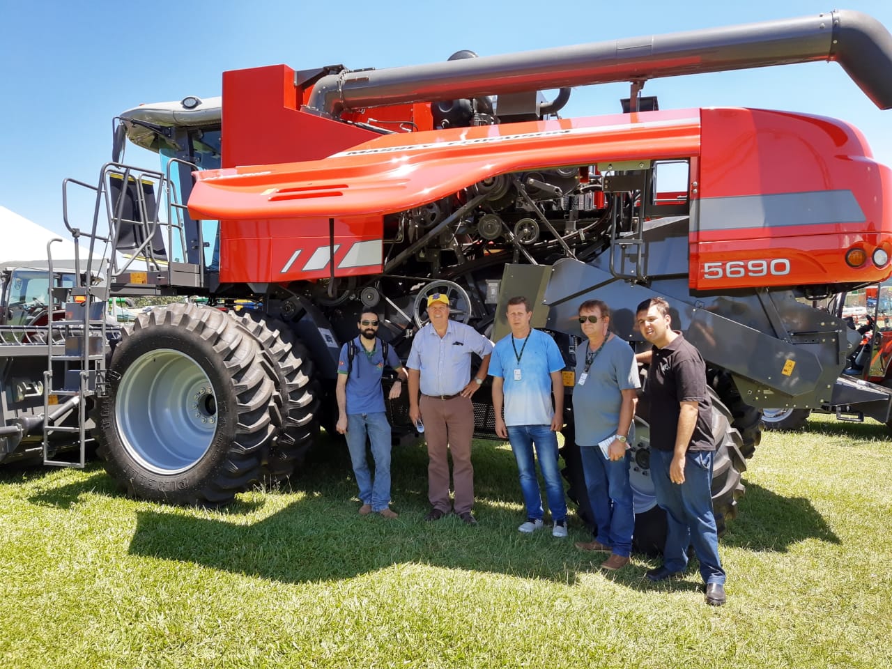 Prefeitura de Lages Profissionais da Agricultura e Pesca participam da 25ª edição do Show Tecnológico Copercampos