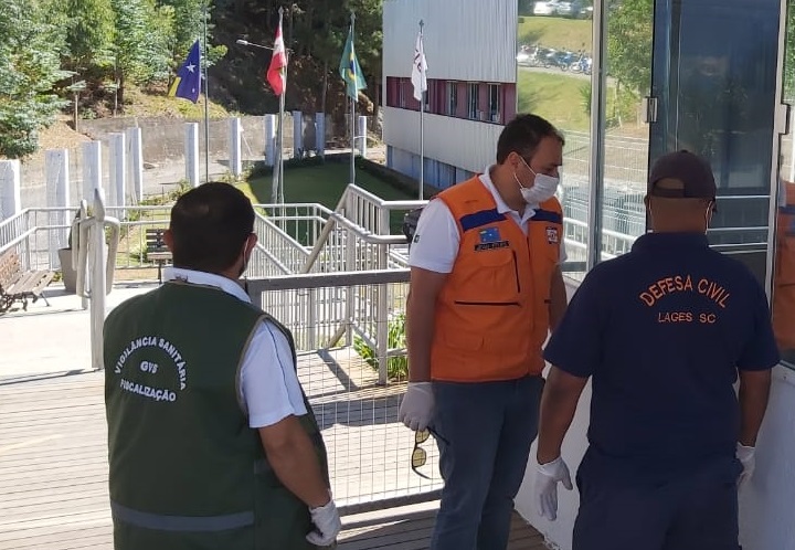 Prefeitura de Lages Coronavírus: Vigilância Sanitária atende por telefone e através de ações da Força de Segurança