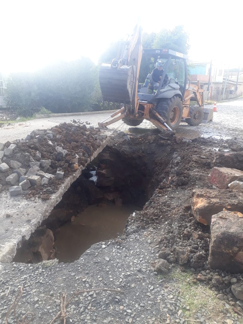 Prefeitura de Lages Prefeitura soluciona problemas estruturais da rua Vera Cruz, no Guarujá