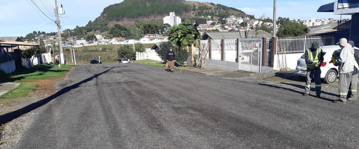 Prefeitura de Lages Minha Rua Melhor: Prefeito Ceron autoriza ampliação de asfaltamento na Marechal Gama D’Eça, no bairro Universitário