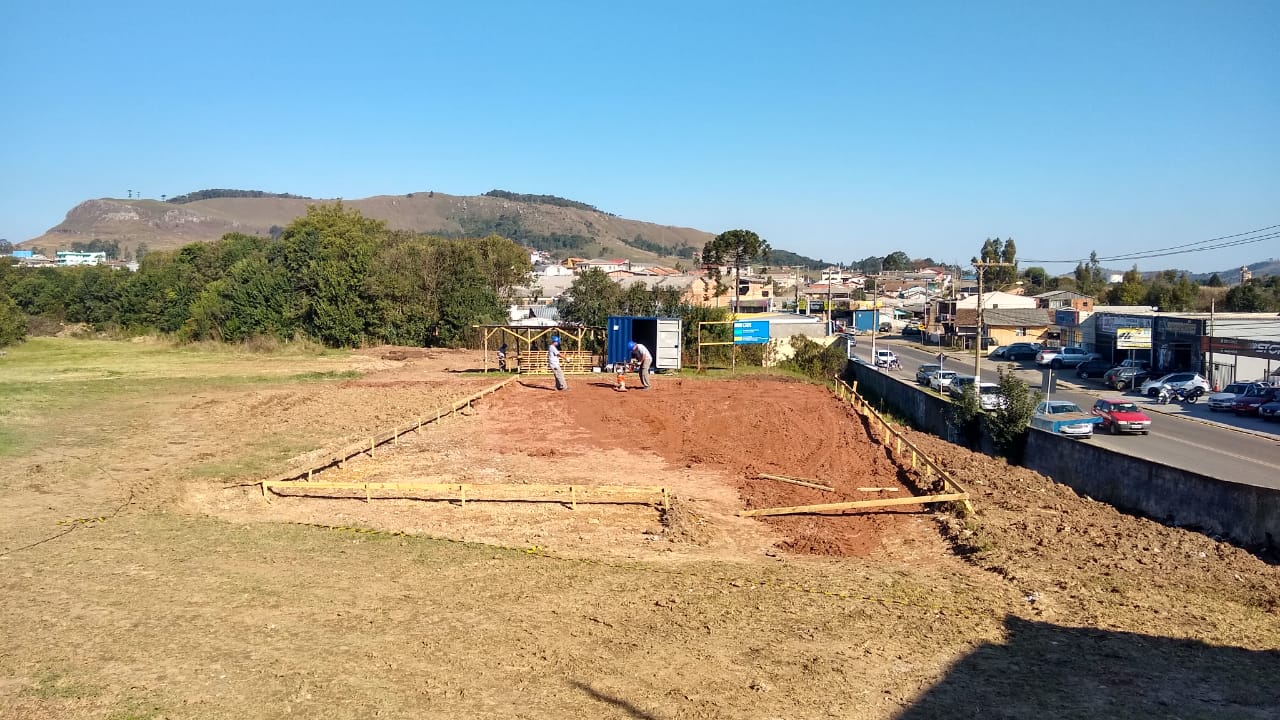 Prefeitura de Lages Iniciam as obras da Capela Mortuária do Cemitério Nossa Senhora da Penha