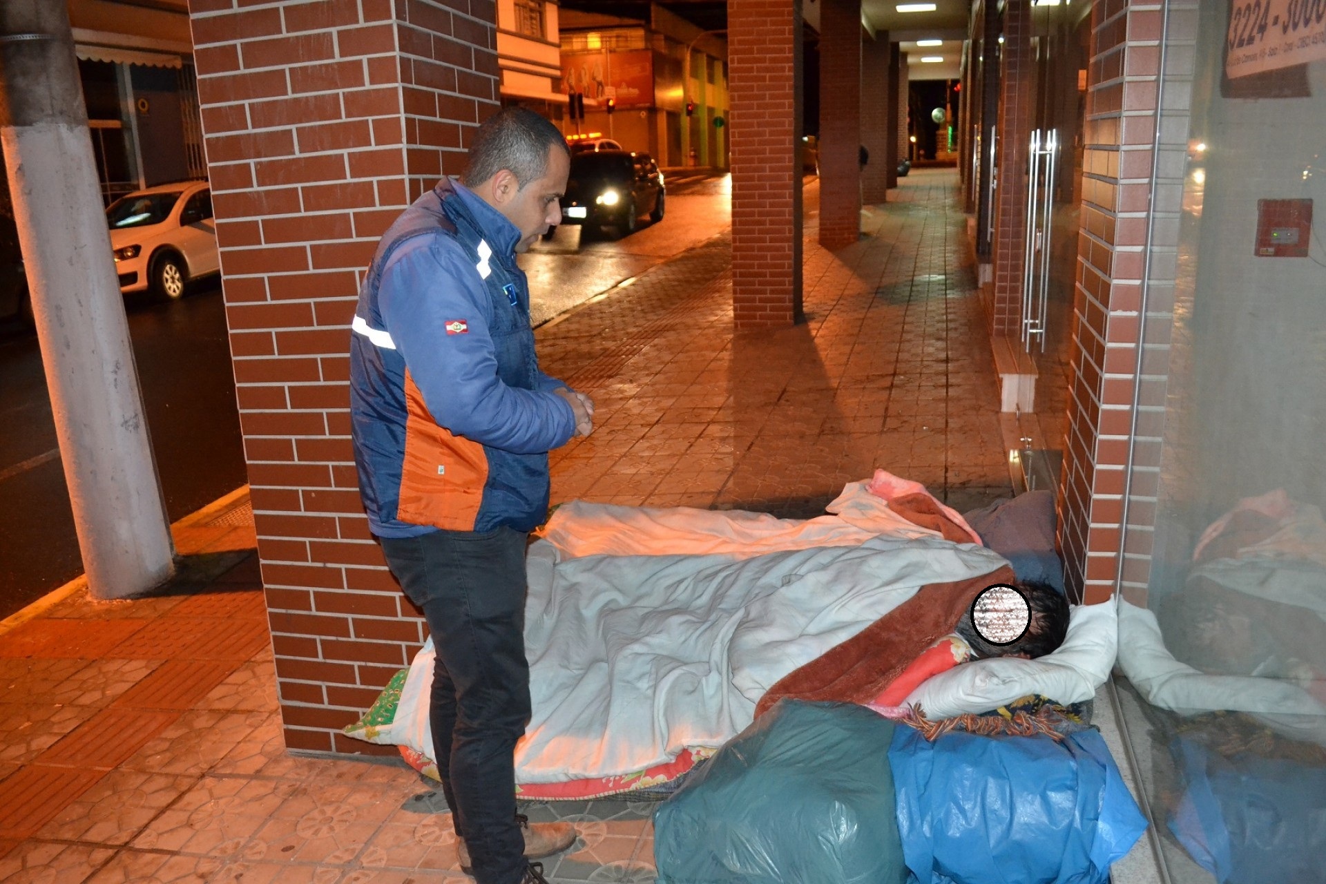 Prefeitura de Lages Pessoas em situação de rua terão atendimento do Município durante os próximos dias devido à previsão de frio intenso