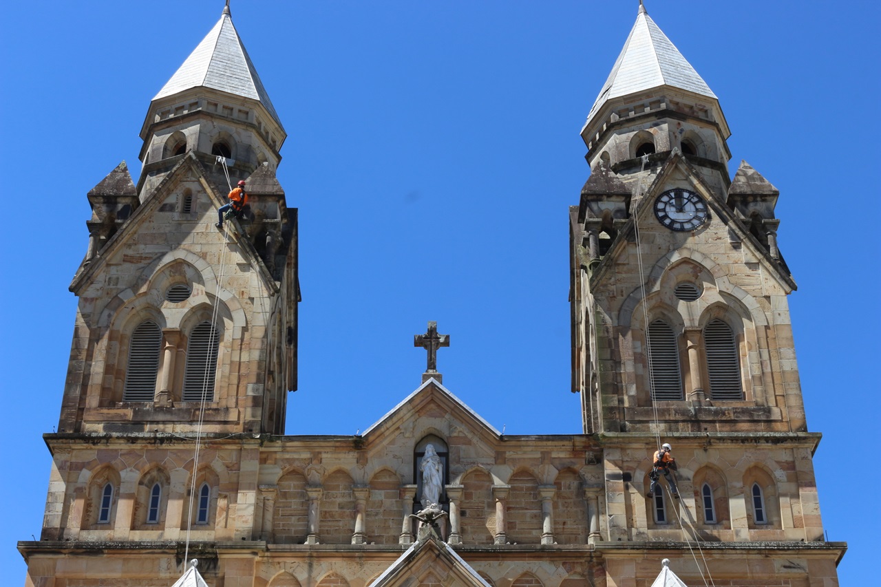 Prefeitura de Lages Iluminação da Catedral passa por manutenção