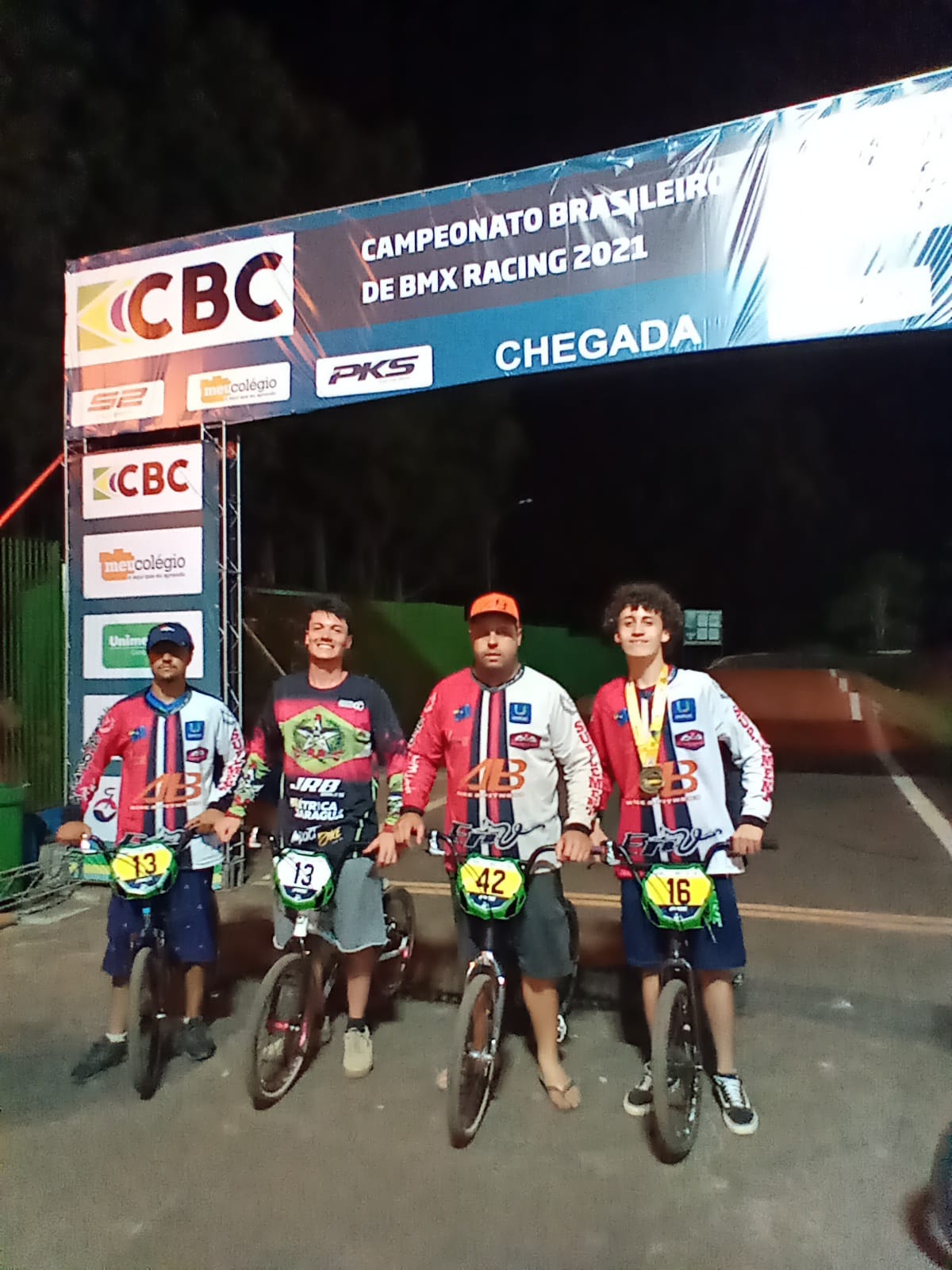 Prefeitura de Lages Ciclistas de Lages participam do Campeonato Brasileiro de BMX, em Paulínia (SP)