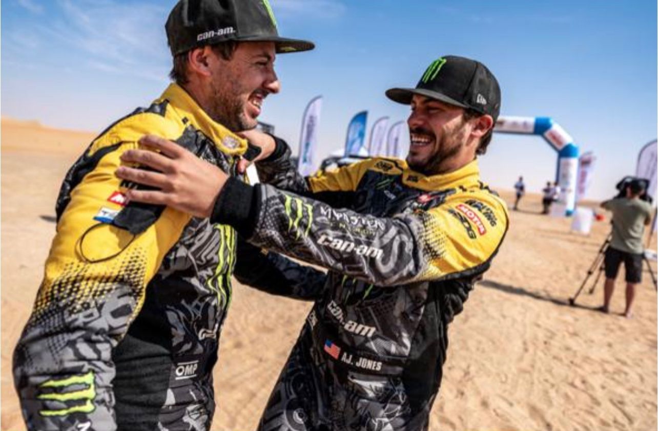 Prefeitura de Lages Copa do Mundo de Rally Cross Country:  lageano Gustavo Gugelmin é campeão em desafio no deserto de Abu Dhabi