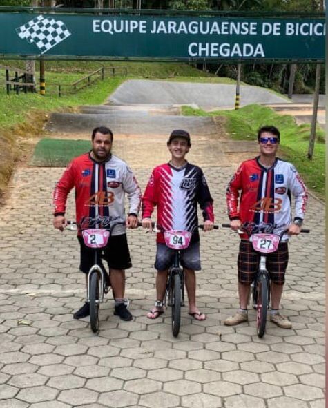 Prefeitura de Lages Campeonato Catarinense de Bicicross teve Lageanos no pódio