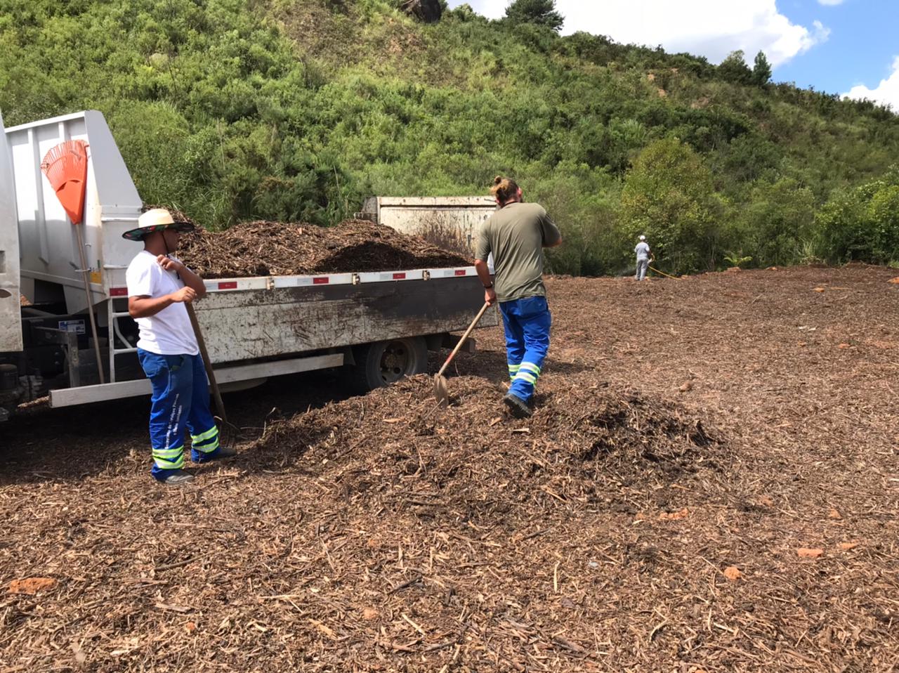 Prefeitura de Lages Área degradada no Morro Grande é recuperada pela Prefeitura de Lages