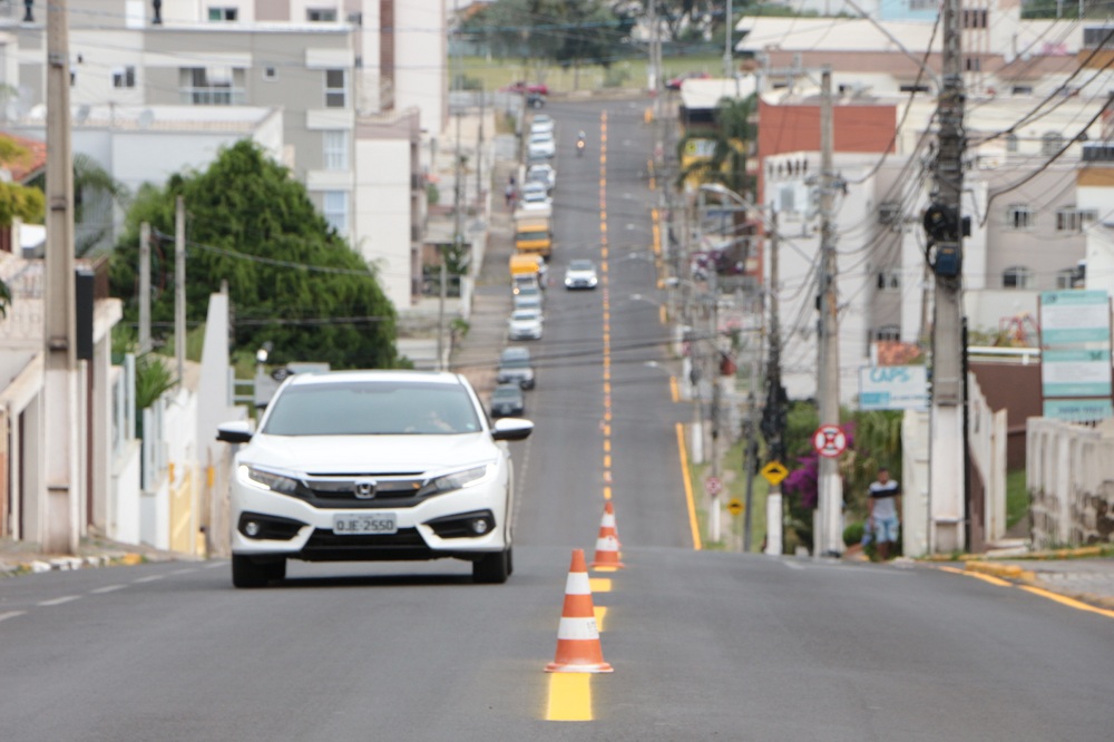 Prefeitura de Lages Prefeitura reforça sinalização de trânsito em ruas e avenidas de Lages