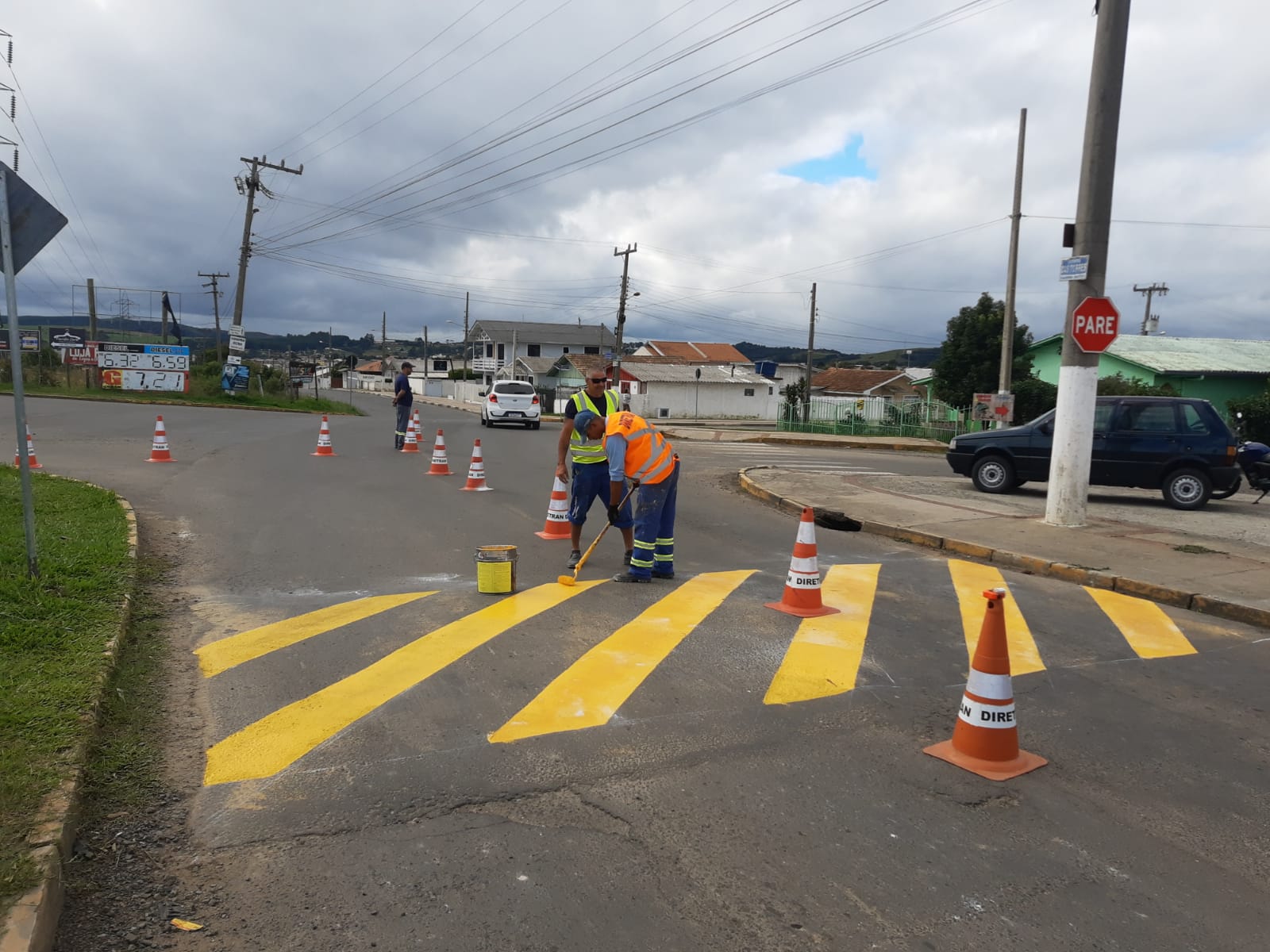 Prefeitura de Lages Prefeitura reforça sinalização de trânsito nos bairros de Lages