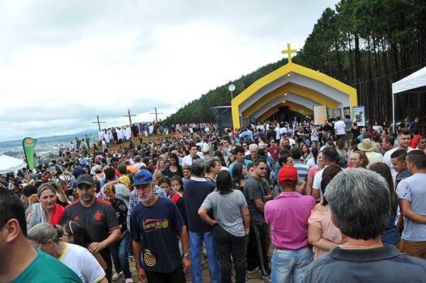 Prefeitura de Lages Vendedores ambulantes devem obedecer ao período de 24 de março a 8 de abril para credenciamento à Sexta-feira Santa 