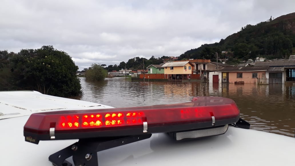 Prefeitura de Lages Prefeito Ceron decreta situação de Emergência em Lages devido às chuvas