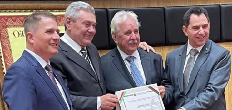 Prefeitura de Lages Prefeito Ceron homenageado pela Alesc e Cidasc