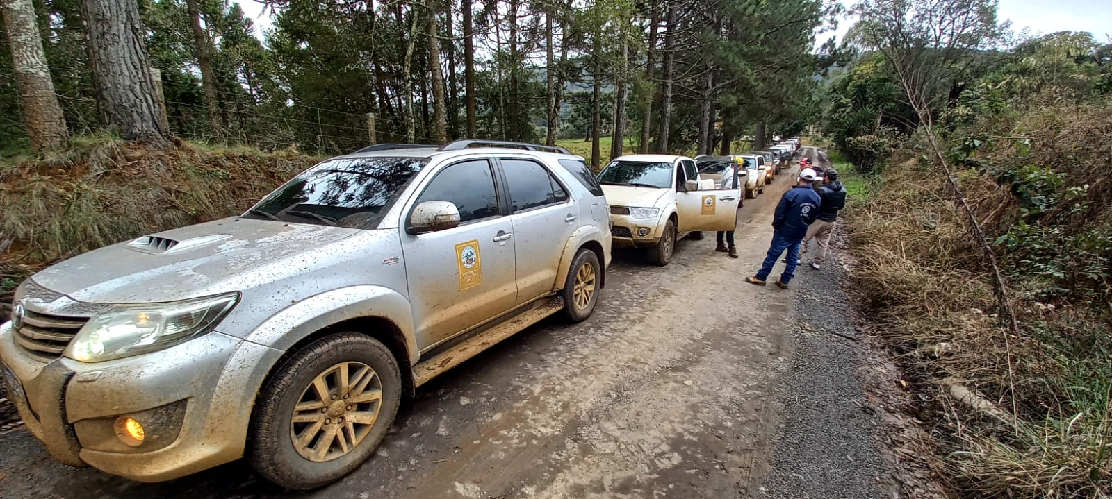 Prefeitura de Lages Turismo: temporada de Inverno inicia com movimento intenso de carros 4x4 na Coxilha Rica