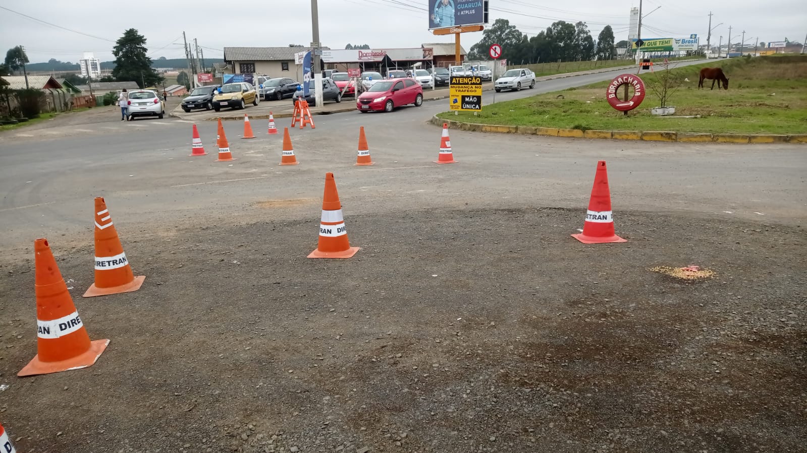 Prefeitura de Lages Implantadas primeiras mudanças no trânsito da Avenida das Torres, no Guarujá