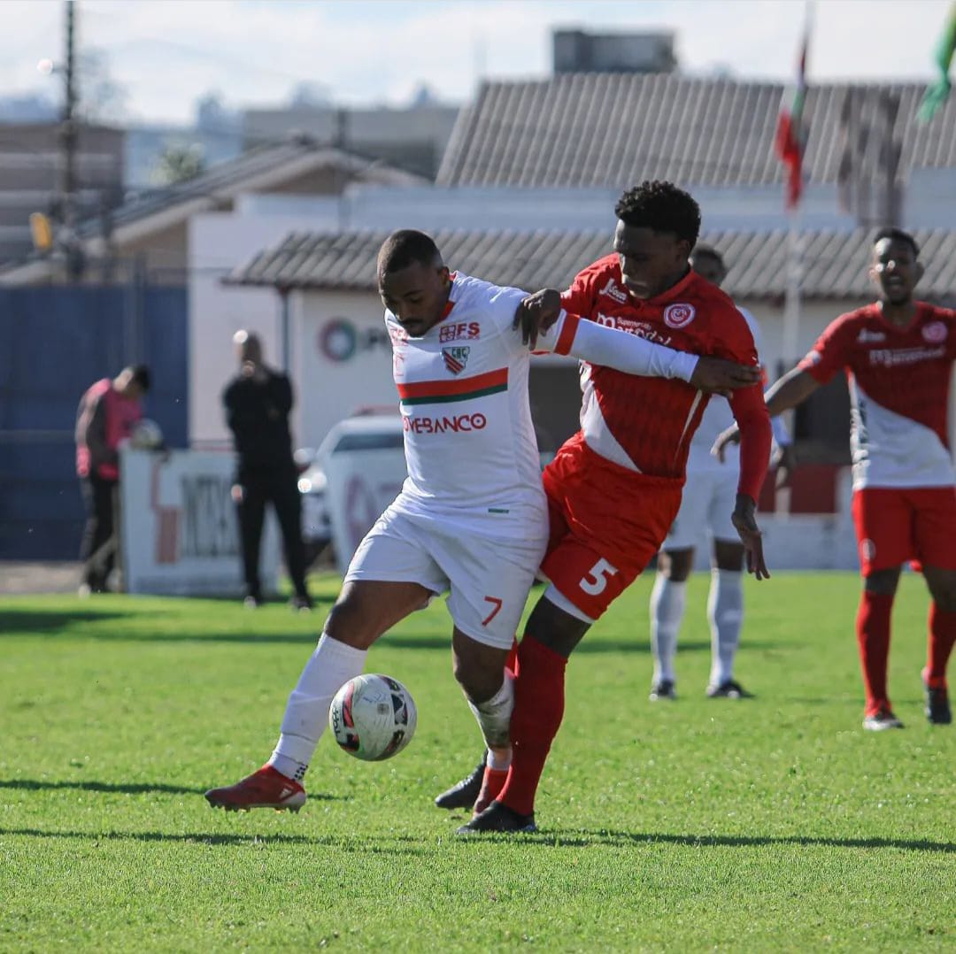 Prefeitura de Lages Inter desperdiça pênalti, empata com Atlético Catarinense e decide acesso à Série A fora de casa