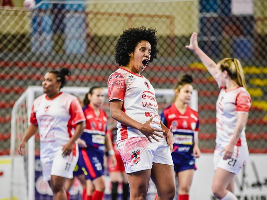 Prefeitura de Lages Liga Feminina de Futsal define datas e horários das quartas de final da competição nacional 