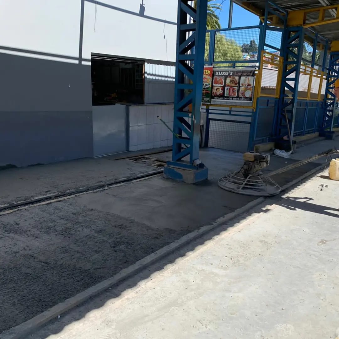 Prefeitura de Lages Terminal Urbano de Lages tem novas calçadas concretadas