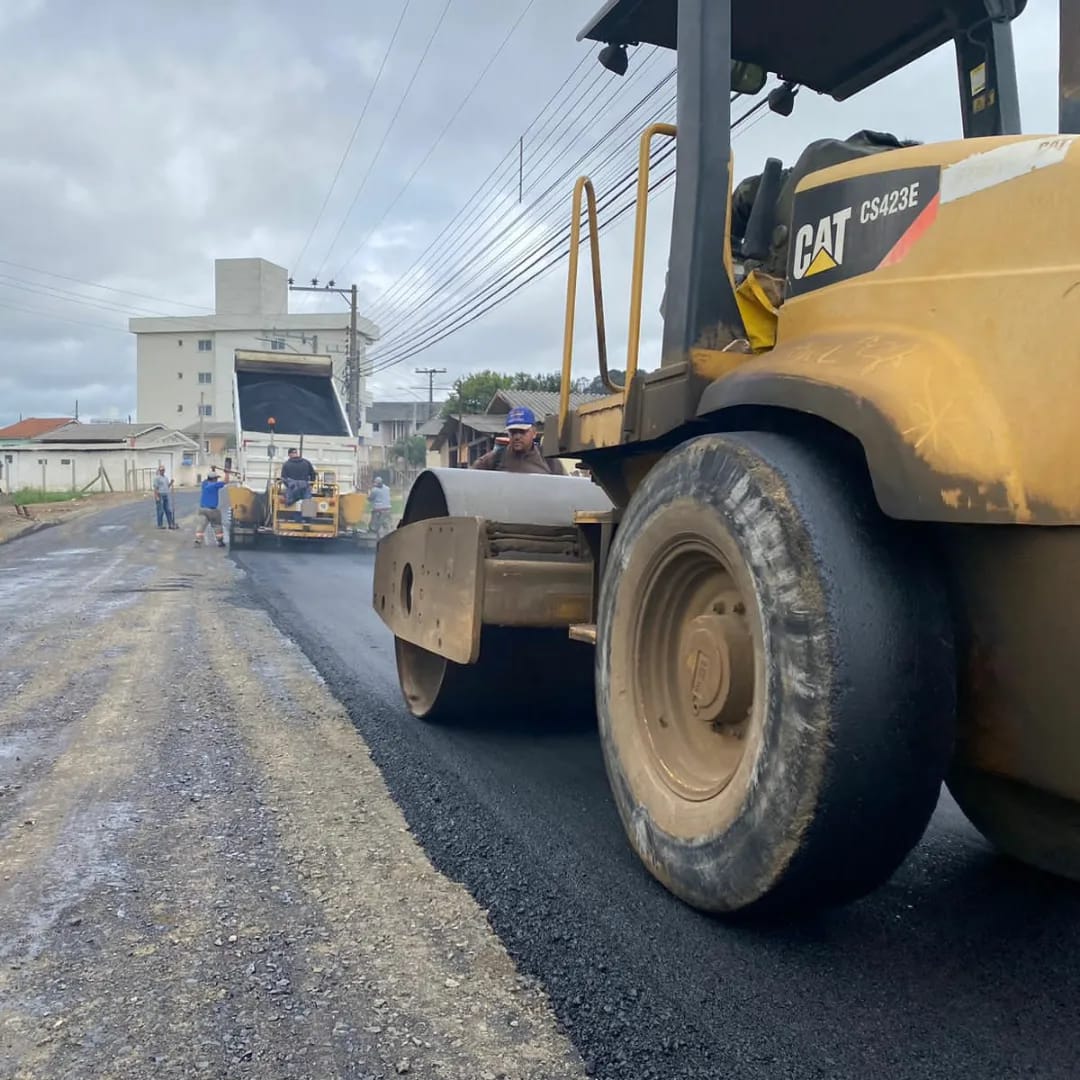 Prefeitura de Lages Avenida 31 de Março está asfaltada em toda sua extensão