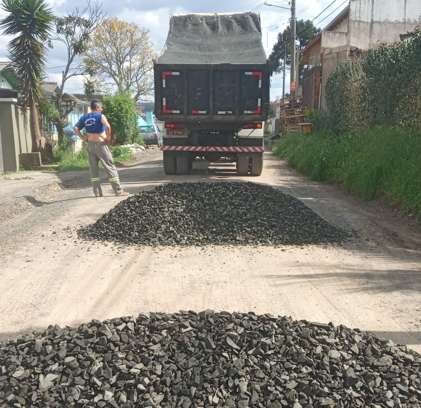 Prefeitura de Lages Prefeitura de Lages recupera ruas nos bairros