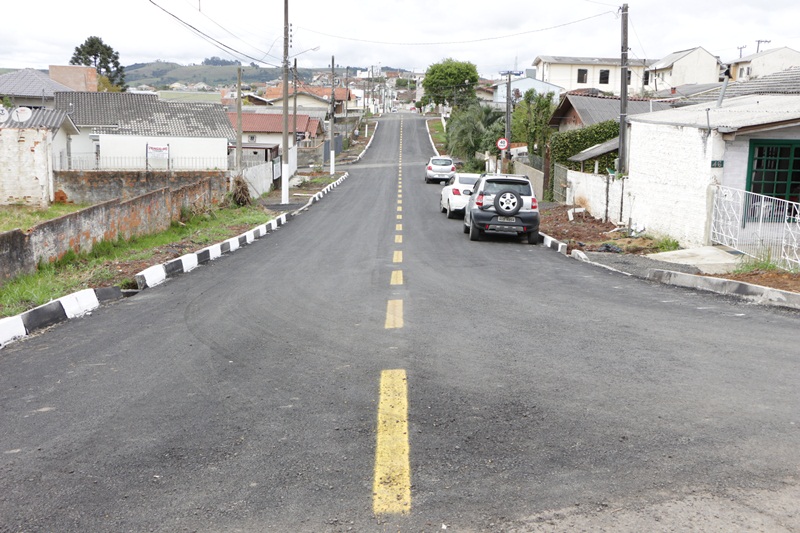 Prefeitura de Lages Rua Adolfo Furtado da Silva, no bairro Popular, está asfaltada