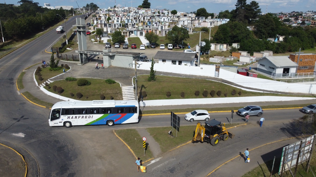 Prefeitura de Lages Serviços públicos são intensificados em áreas de acesso aos cemitérios municipais de Lages