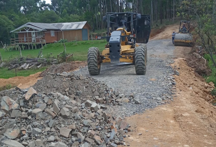 Prefeitura de Lages Prefeitura de Lages realiza manutenção da infraestrutura urbana