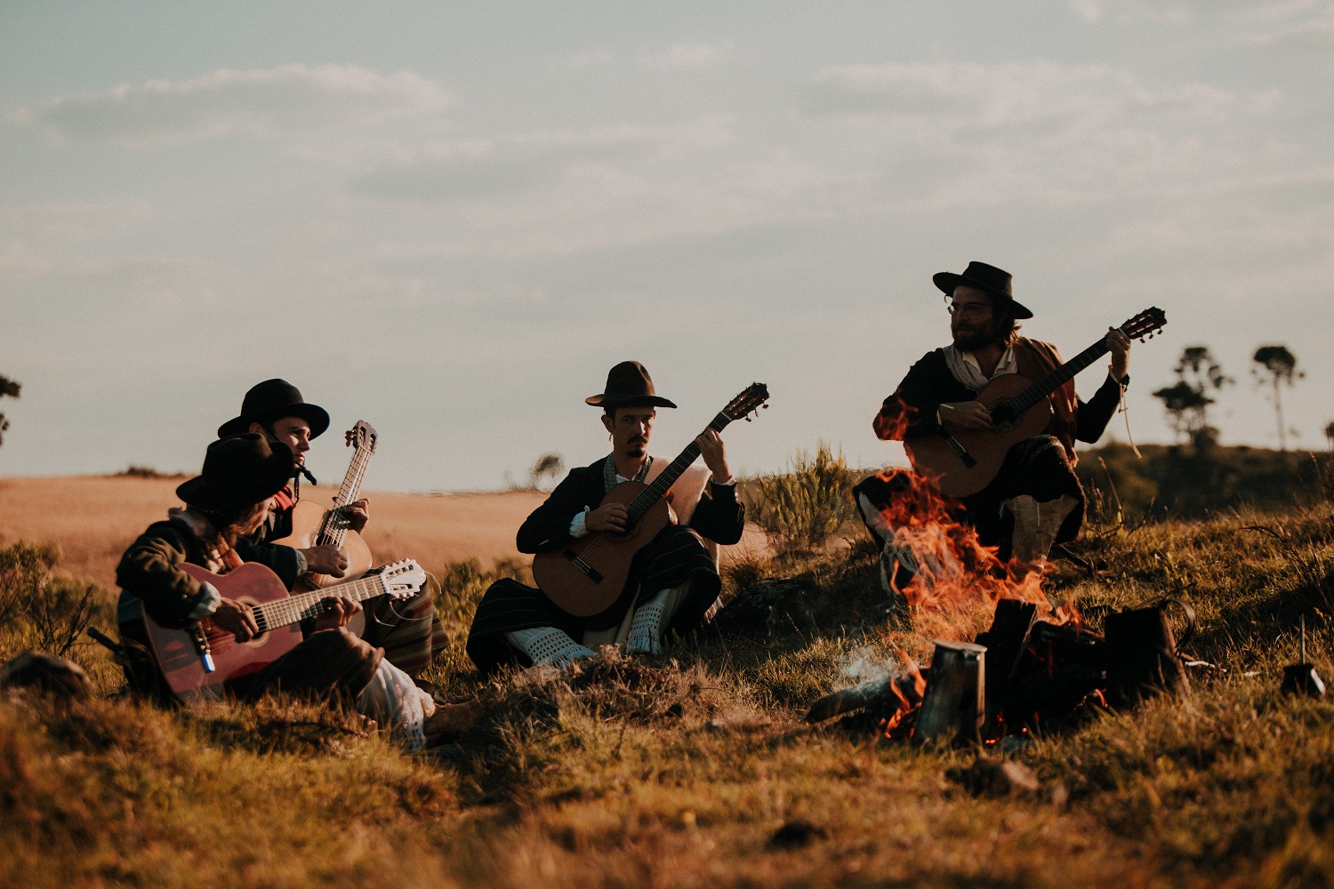 Prefeitura de Lages Natal Felicidade 2022: Quarteto Coração de Potro com show pelos 15 anos de atividades e com a participação de convidados especiais