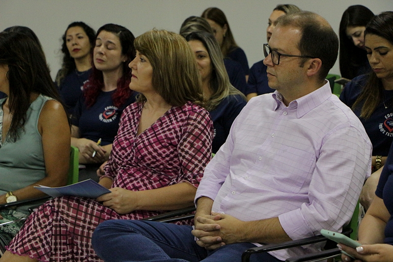 Prefeitura de Lages Acolhimento e palestra marcam a abertura do ano letivo no Sistema Municipal de Ensino de Lages