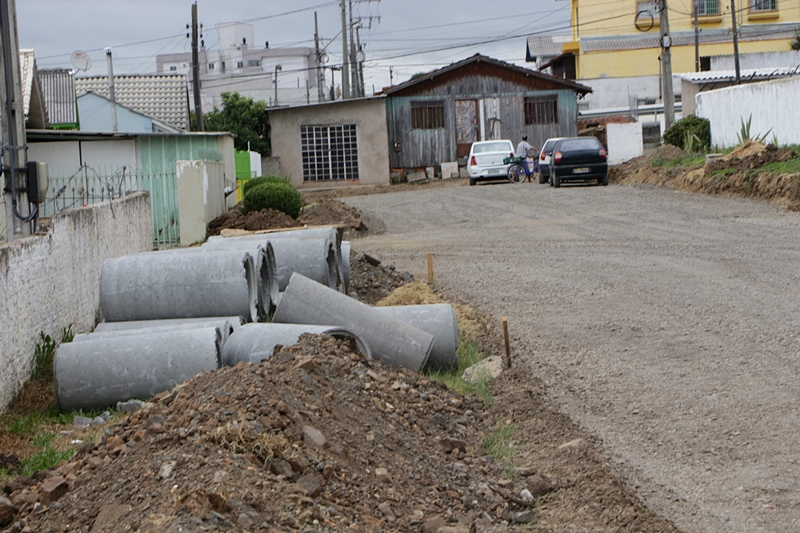 Prefeitura de Lages Rua Carlos Chagas, no bairro Gethal, está em obras de pavimentação