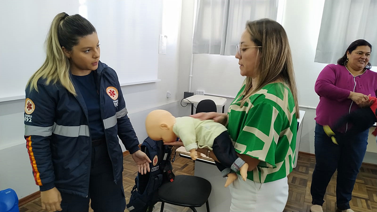 Prefeitura de Lages Profissionais da educação de Lages participam de capacitação sobre primeiros socorros referente à Lei Lucas