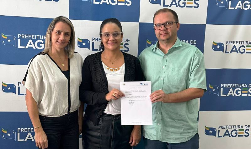 Prefeitura de Lages Blog da Prefa Advogada Larissa Sandri Wojick assume Procuradoria do Município