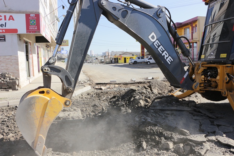 Prefeitura de Lages Secretaria de Obras atua em diversas áreas da cidade com melhorias e manutenções gerais