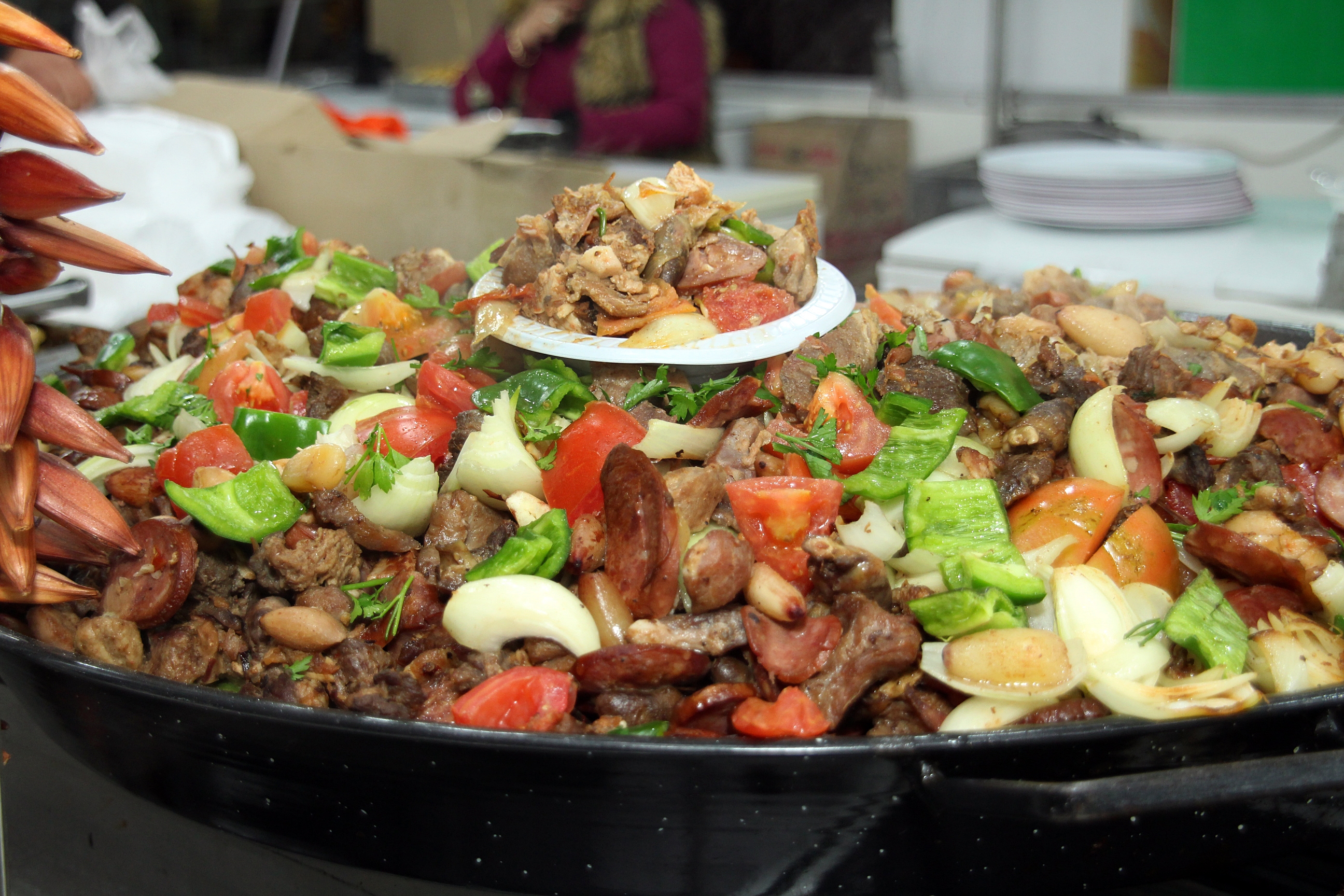 Prefeitura de Lages Festa Nacional do Pinhão: Pratos típicos e à base de pinhão para experimentar e se deliciar