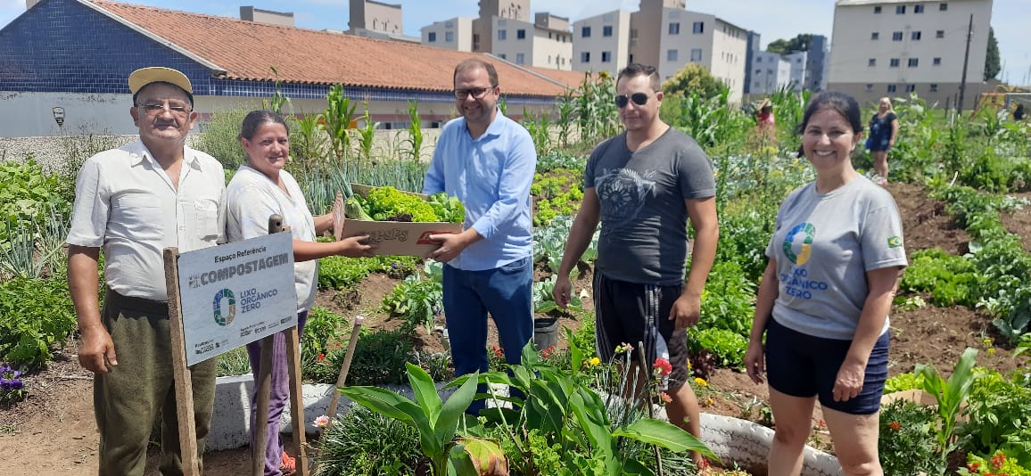 Prefeitura de Lages Lages é referência nacional e internacional na compostagem de resíduos orgânicos