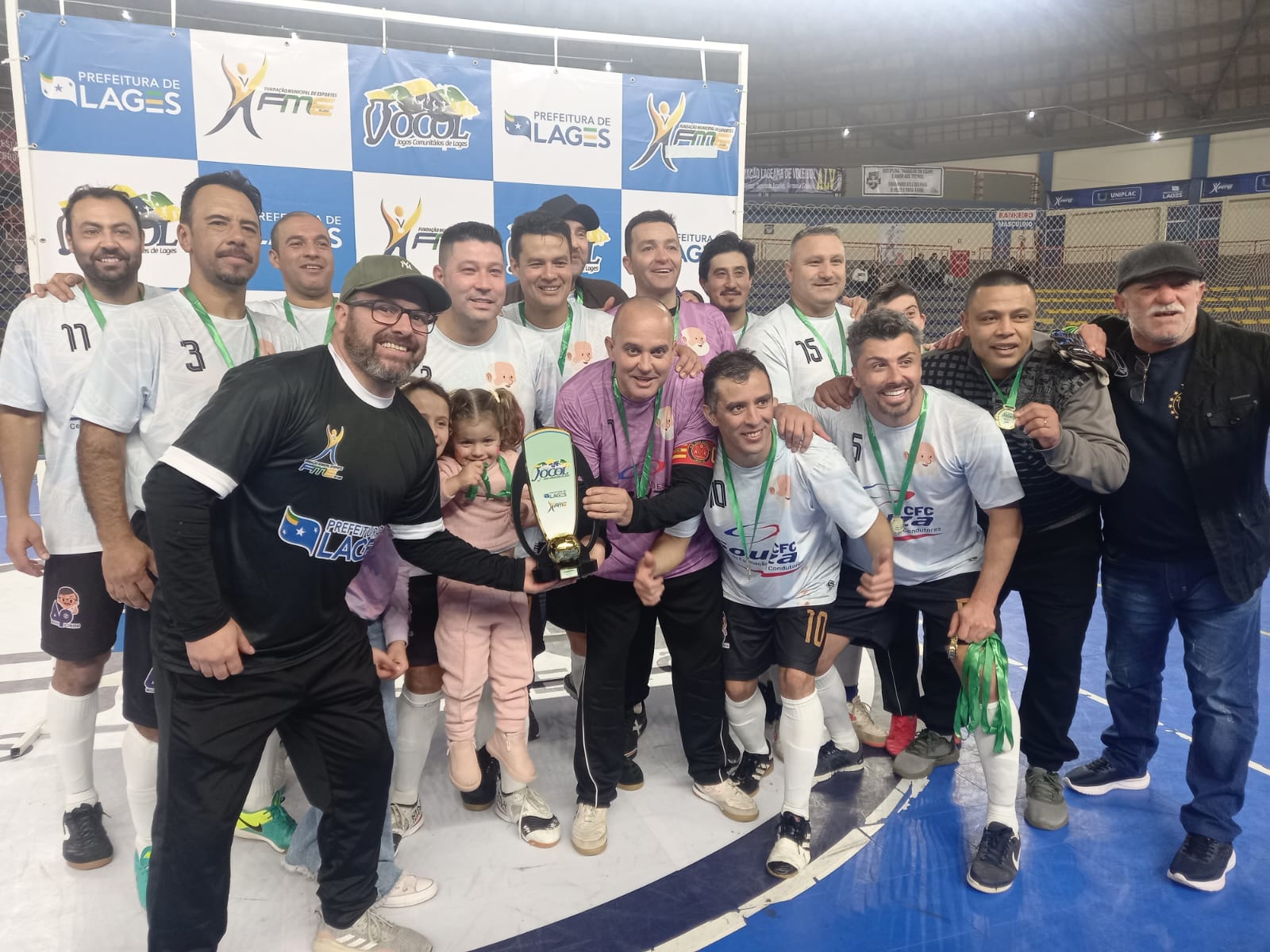 Prefeitura de Lages Fim da modalidade de futsal no Jocol 2023, confira os campeões