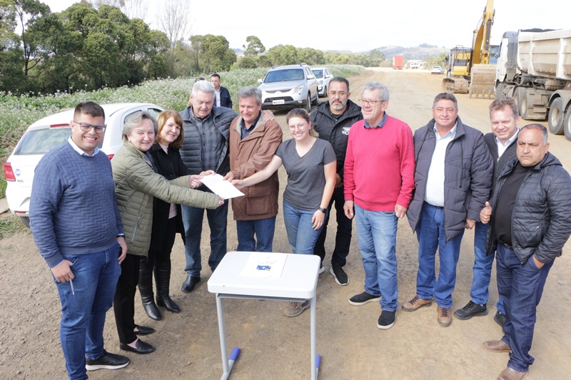 Prefeitura de Lages Prefeitura retoma obras de pavimentação asfáltica da avenida Ponte Grande 