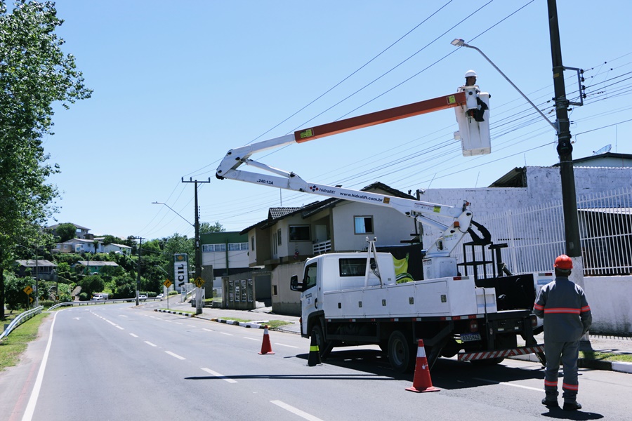 Prefeitura de Lages Empresa Tradetek prestará serviços de manutenção da iluminação pública em Lages 