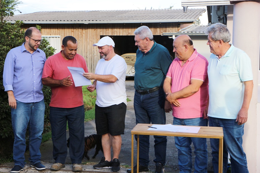 Prefeitura de Lages Ruas dos bairros Santa Catarina e Várzea recebem ordens de serviços para pavimentação