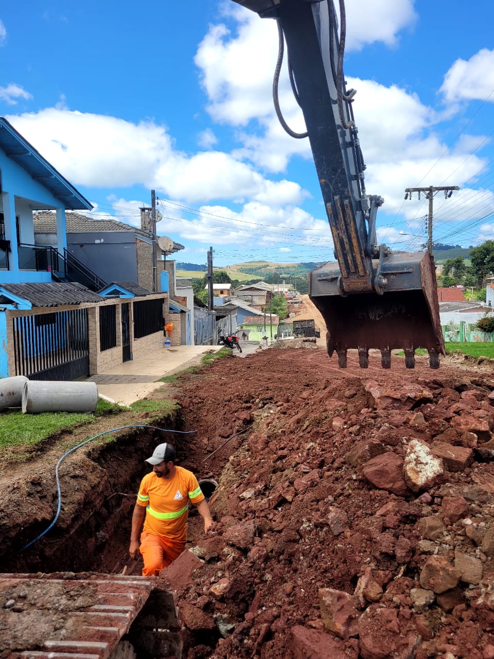 Prefeitura de Lages Prefeitura executa obras de reurbanização da rua Inácio de Alvarenga Peixoto