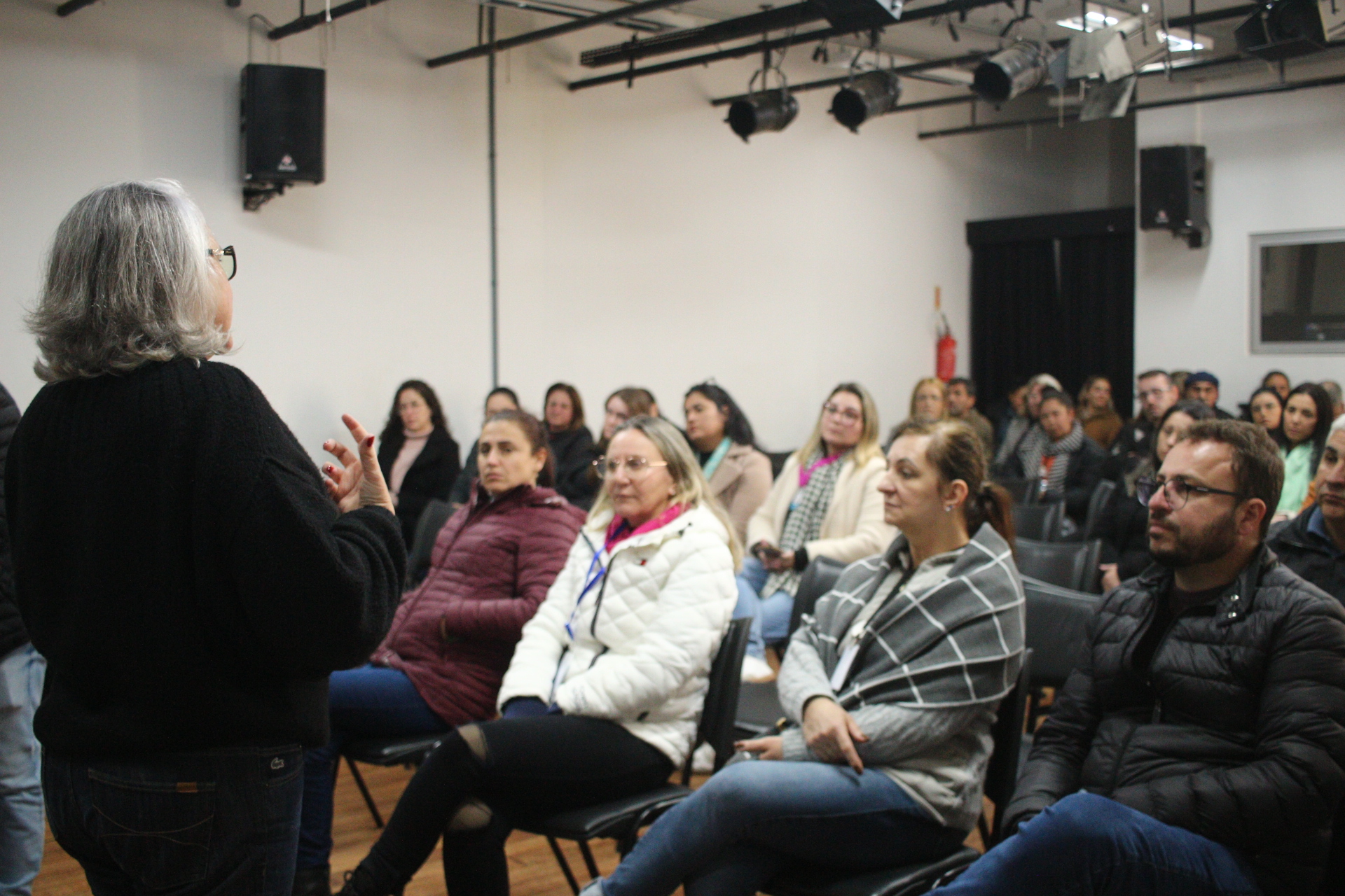 Prefeitura de Lages Assistência Social lança cartilha com protocolo de atendimento a pessoas em situação de rua