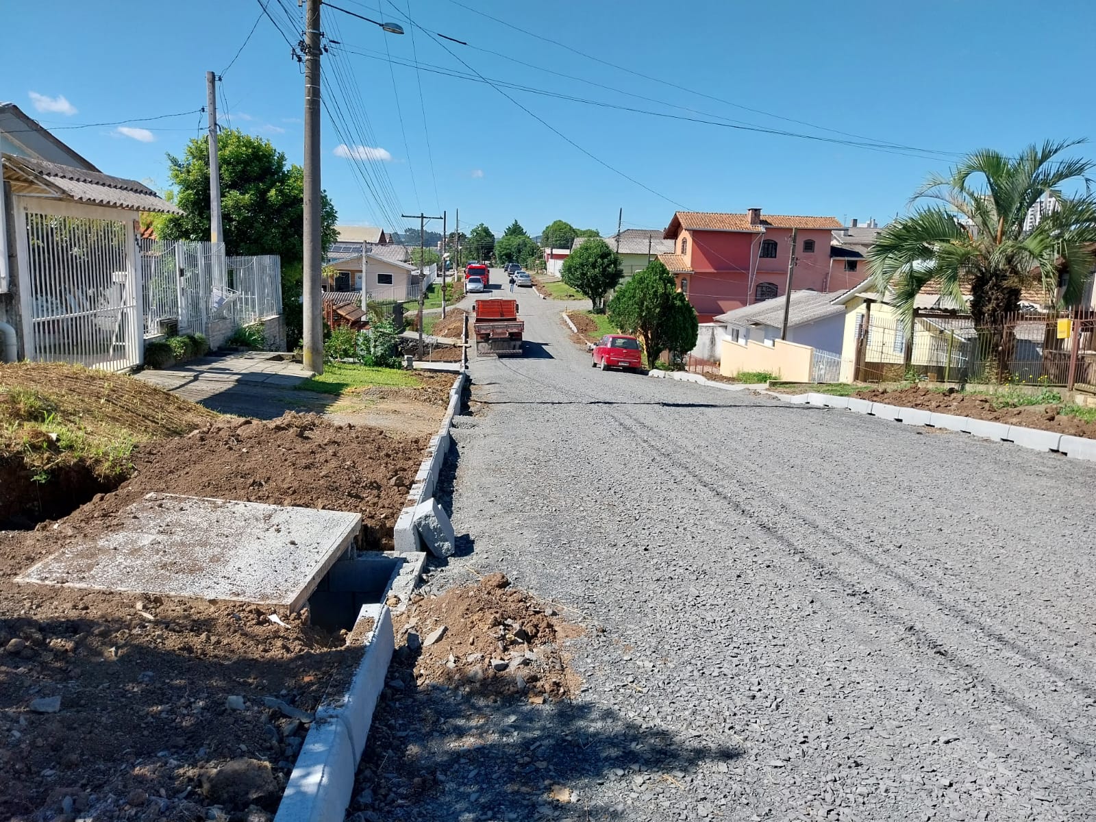 Prefeitura de Lages Ruas de acesso à EMEB JFK são reurbanizadas