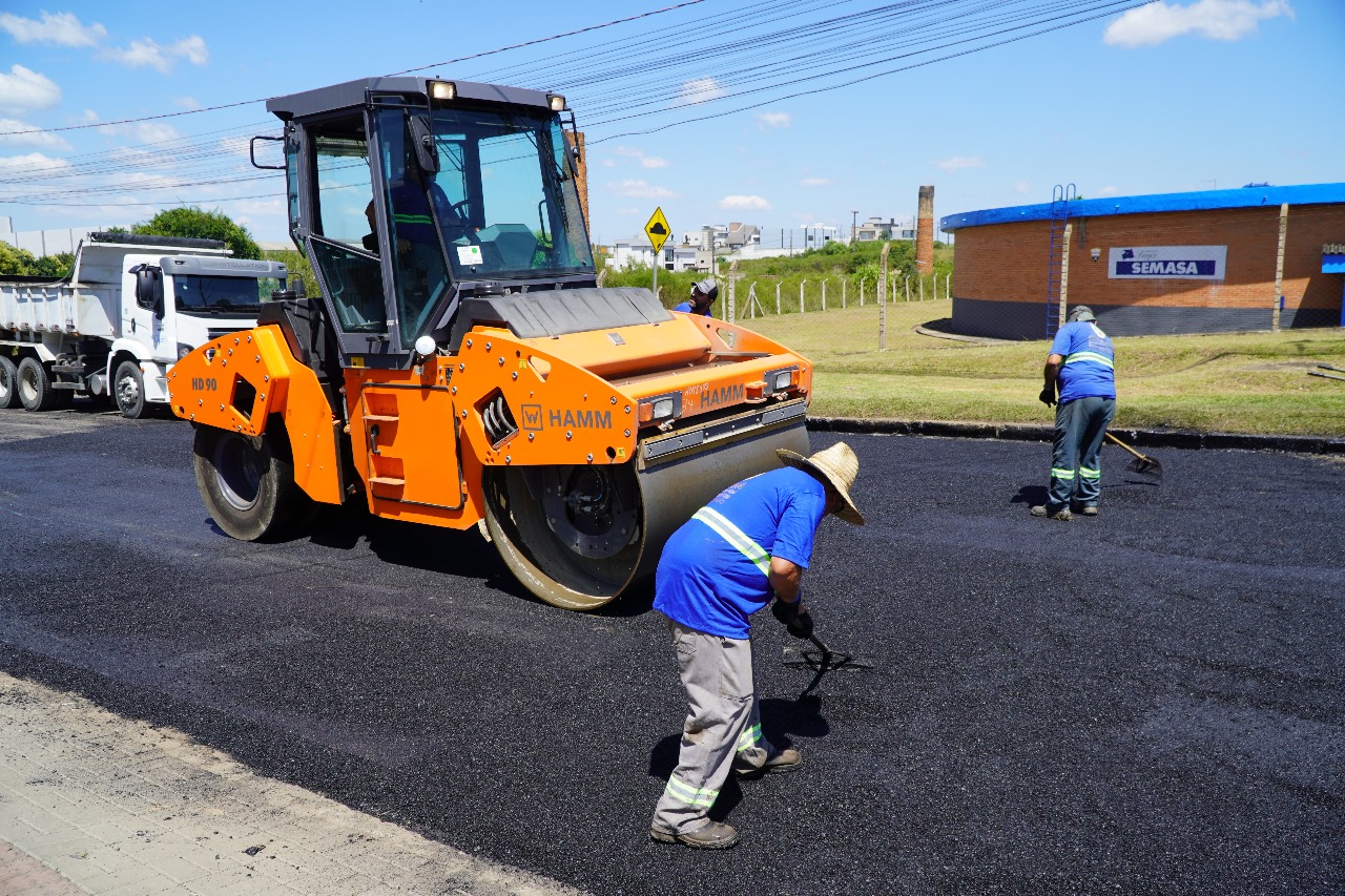 Prefeitura de Lages Retrospectiva Semanal: Início da operação tapa-buracos, conclusão da análise de projetos represados, vistoria na Catedral, primeira edição do Projeto Cultivar 2025 e continuidade de limpeza e higienização em unidades de saúde e de ensino  