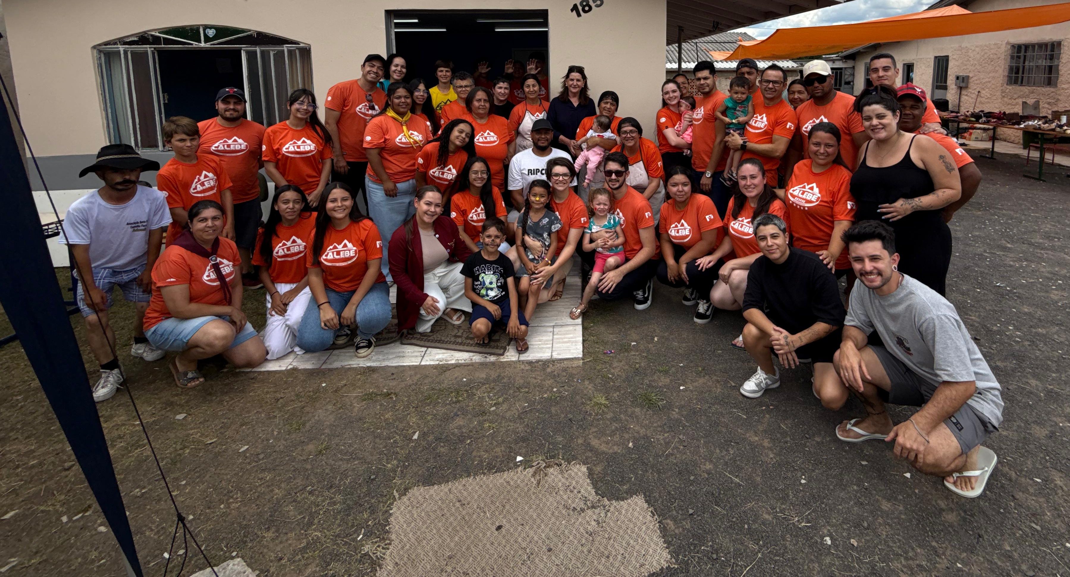 Prefeitura de Lages Prefeitura acompanha força-tarefa e agendas de saúde, educação e cultura no bairro Santa Helena promovidas pelo Projeto Missão Calebe da Igreja Adventista do Sétimo Dia  